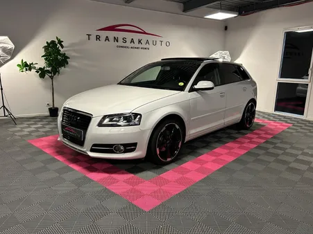 AUDI A3 SPORTBACK 1.6 TDI 105 DPF Ambition Luxe S tronic / TOIT OUVRANT