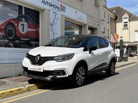 RENAULT Captur 1.2 TCe 120 EDC Initiale Paris