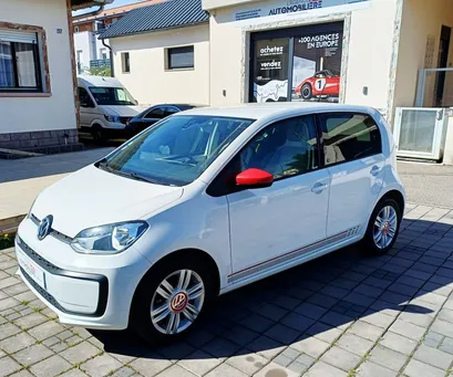 VOLKSWAGEN Volkswagen Up 1.0 60 CH Finition BEATS AUDIO 300W 5 portes