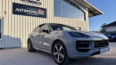 PORSCHE Cayenne Coupé S E-Hybrid 3.0 V6 519 ch