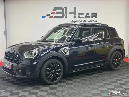 Mini Countryman SE 125ch + 95ch BVA6 Premium plus / Toit ouvrant / Apple Carplay / Sièges chauffants