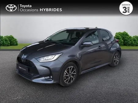 Toyota Yaris 116h Design 5p MY22