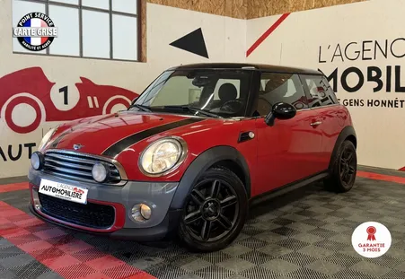 MINI Cooper 1.5 D 112 cv Pack Chili