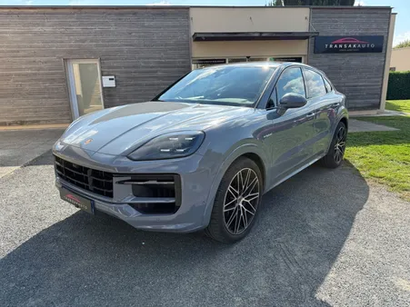 PORSCHE CAYENNE COUPE E-Hybrid 3.0 V6 470 ch Tiptronic BVA *Modèle restylé 2024