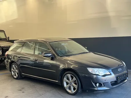 SUBARU OUTBACK 2.5 173 ch 4WD BVA - PANO - ATTELAGE - 211000 km