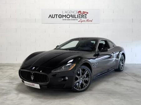 MASERATI Granturismo S V8 4.7 439 – Immat France 2ème main Suspensions Skyhook Aide Parking Bose