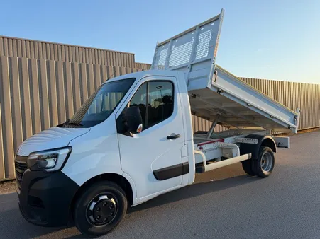 Renault Master III ph3 Benne L2 2.3 dci 130cv Bvm6 Confort / 1*main / 2024 / 20.000km / Révisée / 27.500e ht 32.990e ttc Garantie 6 mois