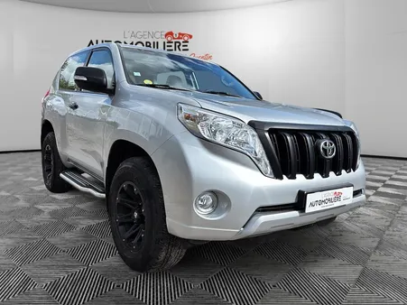TOYOTA Land Cruiser X 177 D-4D - 2ème main
