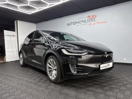 TESLA Model X 100D AWD 525 CV / Standard Range / Autopilote amélioré / 6 Pneus été / 4 Pneus hiver