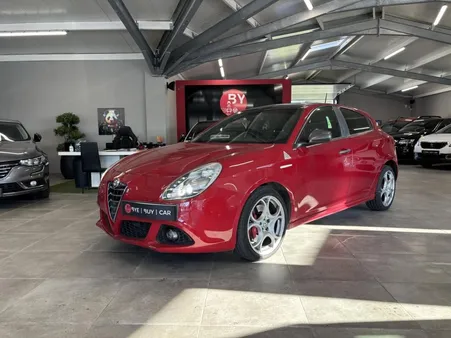 Alfa Romeo Giulietta TBi - 240 BV TCT Quadrifoglio Verde PHASE 2 / GARANTIE 12 MOIS