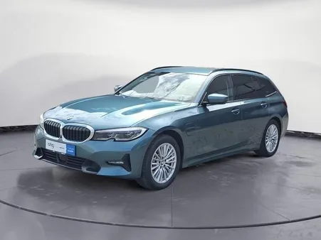 BMW Série 3 330 e xDrive Touring Sport Line *Sportsitze*Memory*Laser*Navi*Kam.*AHK*HUD*H&K*PDC*SH...