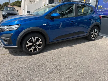 Dacia Sandero Stepway Confort Tce 90 cvt-22