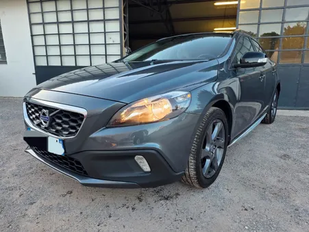 Volvo V40 Cross Country 1.6 D2 115Cv Première main 134000km