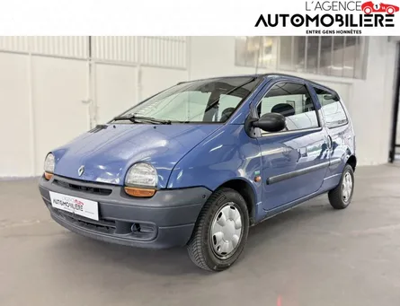 RENAULT Twingo 1.2 United color of Benetton 1e main