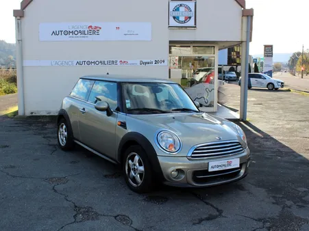 MINI Cooper Hatch D 112 CH