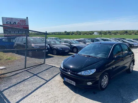 Peugeot 206 1.4 hdi 70cv 1ere main faible kilométrage
