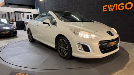 Peugeot 308 generation-ii cc 2.0 hdi 165ch feline bva - distri + entretien ok