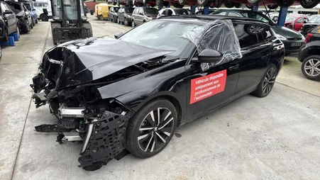 Peugeot 508 2 SW PHASE 1 BREAK 1.6i - 16V TURBO HYBRID