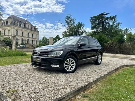 VOLKSWAGEN TIGUAN 2.0 TDI 150 CH BVM6 BLUEMOTION CONFORTLINE BUSINESS (1ère main)