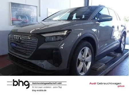 Audi Q4 e-tron 35 Safe Plus Komfort Navi connect sound Ladesystem LED Assist Plu