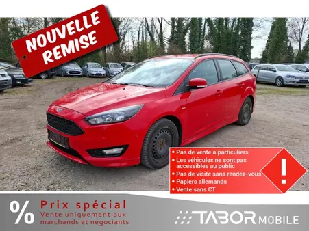 Ford Focus 1.5 TDCi ST-Line Navi 2xPDC AHK SHZ LM