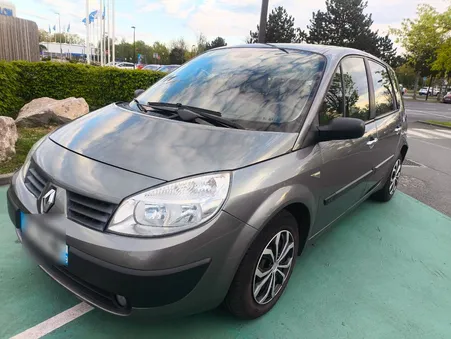 Renault Scénic 1.5 dci 85 cv / 76000 km certifié / 2004