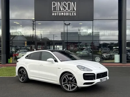 Porsche Cayenne Coupé 3.0 E-Hybrid 462