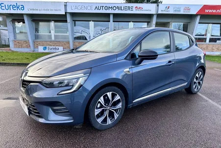 RENAULT Clio 1.6 E-Tech hybride 140ch Limited