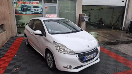 Peugeot 208 1.O VTI 68CV