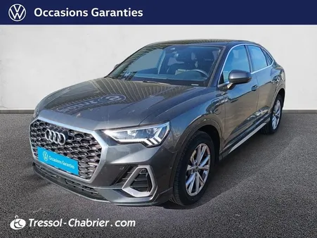 Audi Q3 45 TFSIe 245 ch S tronic 6 S line
