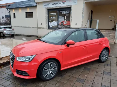 AUDI A1 Sportback 1.4 TFSI 125 CV S LINE Sièges chauffants Couleur Bi-ton