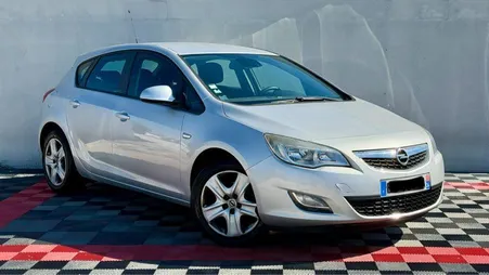 OPEL ASTRA 1.7 CDTI 110ch COSMO, KIT DISTRI NEUF