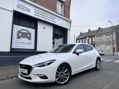 MAZDA Mazda 3 (2) 1.5 SKYACTIV-D 105 SELECTION BVA - GARANTIE 12 MOIS
