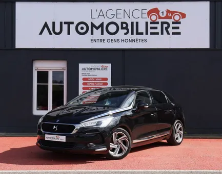CITROEN DS5 2.0 BLUEHDI 150 Sport Chic (Full Options, Kit distri à jour...)