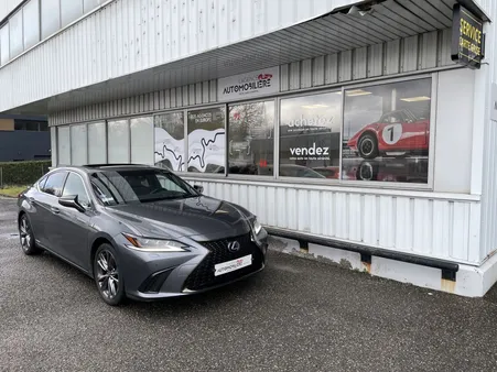 LEXUS ES ES300h 2.5 VVT-i 218 CV Hybrid E-CVT - Garantie 12 Mois