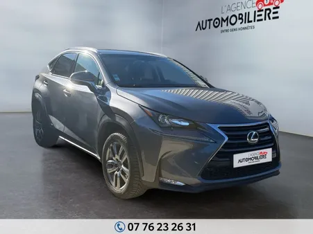 LEXUS NX 300h Hybrid AWD E-CVT 197 cv Boîte auto