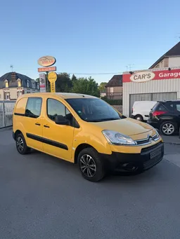 Citroën Berlingo 2 1.6hdi 75 3 places 2eme main vehicule propre