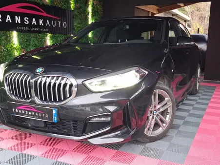 BMW Série 1 F40 120d sDrive 190 ch BVA8 M Sport ~ Radar AV/AR Sièges chauffants Ecran Tactile Gar...