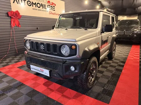 SUZUKI Jimny 1.5 VVT All Grip 102 Pack- Attelage - Sièges chauffants - Bluetooth - Pas de malus