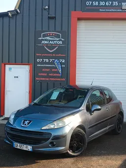 Peugeot 207 1.4 16v 88ch GARANTIE 3 MOIS KIT DE DISTRIBUTION NEUF