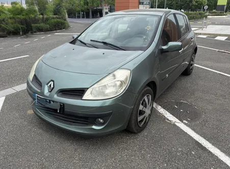 Renault clio iii authentique 1.5dci 70 2008