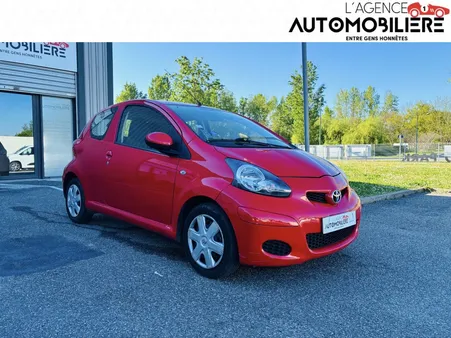 TOYOTA Aygo (2) 1.0 ACTIVE 3P - Chaîne de distribution - Apple Car Play