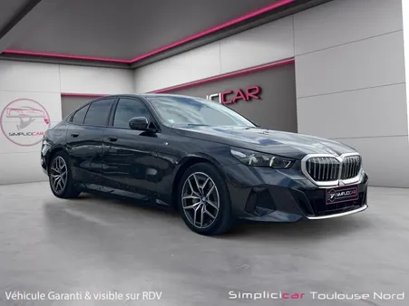 BMW Série 5 SERIE5 I5 G60 eDrive40 340 ch M sport toit panoramique caméra 360