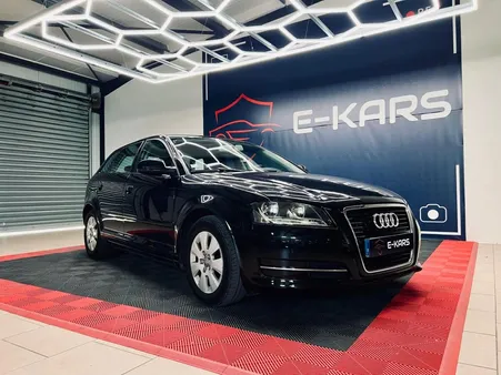 AUDI A3 SportBack 1.6TDI 105CH Ambition Luxe - GARANTIE 12 MOIS