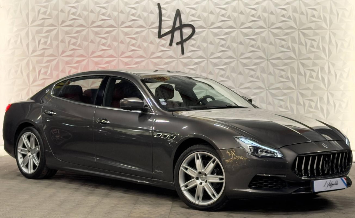 Maserati Quattroporte