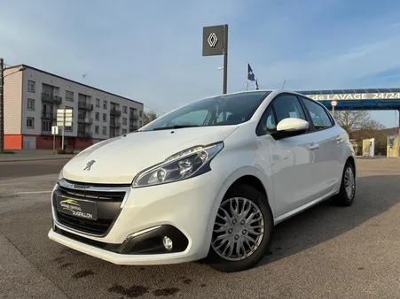 Peugeot 208 PHASE 2 5 PORTES 1.6 BLUE HDI S&S 75 CV