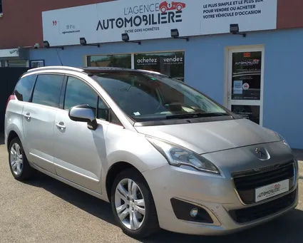 PEUGEOT 5008 2.0 hdi 150 fap allure 7 places