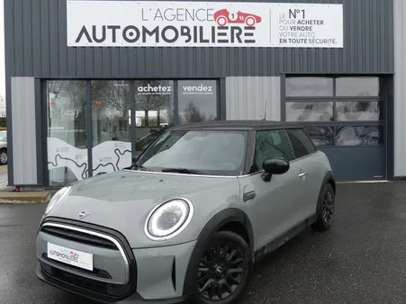 MINI Mini Cooper ESSENTIAL 1.5 i 12V DCT7 136 cv Boîte auto
