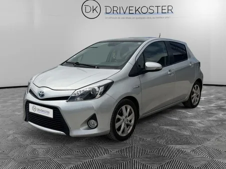 TOYOTA YARIS Hybride 100h - BV CVT III 2011 Style