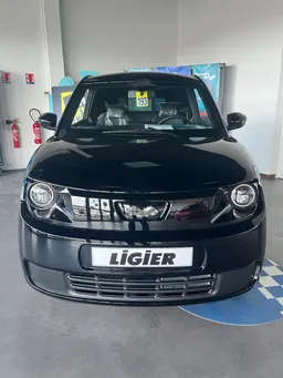 Voiture sans permis neuve - nouvelle myli Ideal revo d+ noire intense - avec direction assistee et carplay - plus silencieuse et mieux equipee